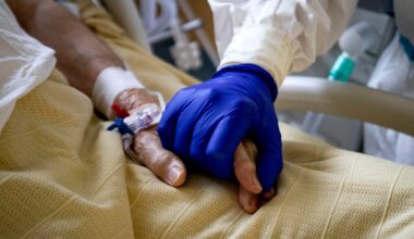 Fuga in avanti della Sardegna. I vescovi: «Non va smarrita l’umanità»