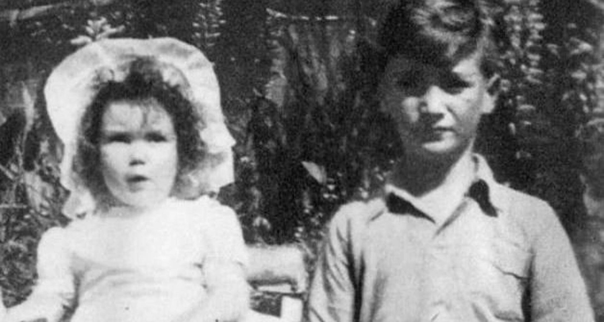 Julia Baird: “Io, mio fratello John Lennon e i suoi sogni da bambino”