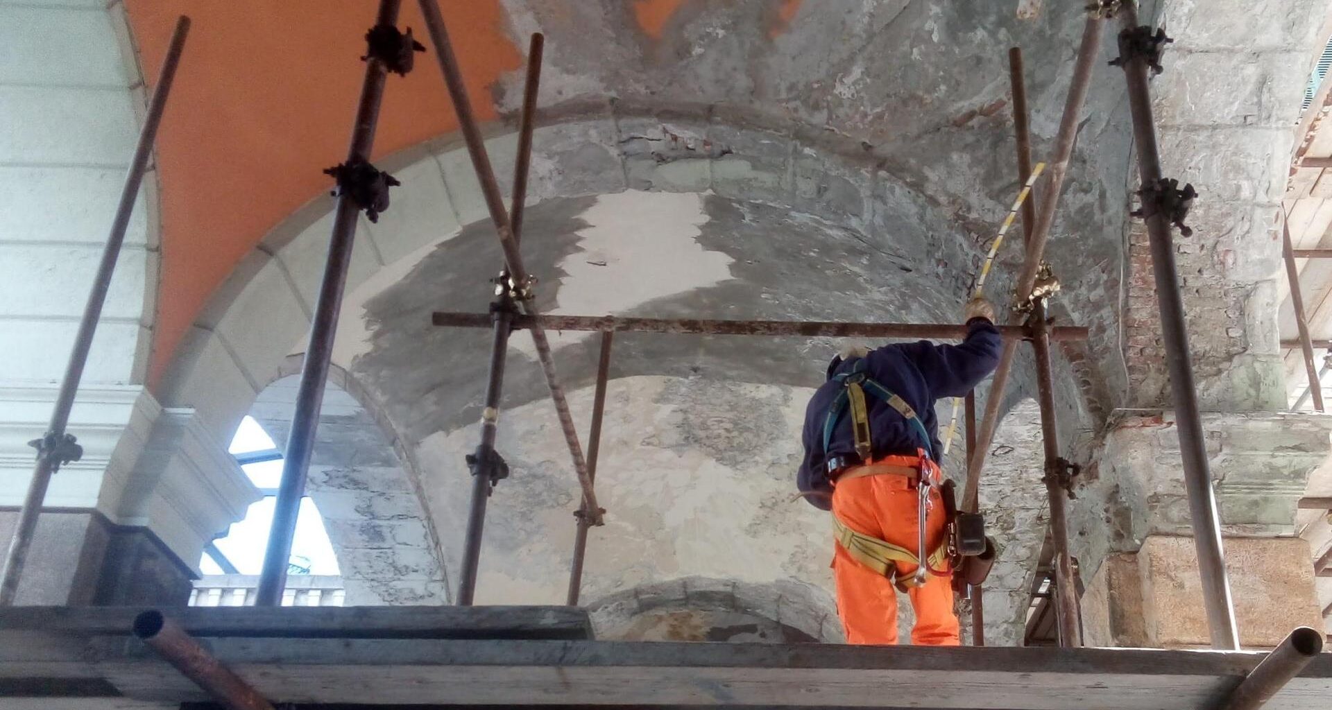 Per gli abusi edilizi c’è l’ultima sanatoria - La Stampa