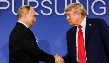 Trump e Putin, teatrino continuo. Ma lo Zar è in difficoltà al fronte - La Stampa