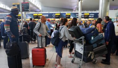 Cyberattacco agli aeroporti: sistemi bloccati e nessun riscatto, chi ha colpito voleva creare panico - la Repubblica