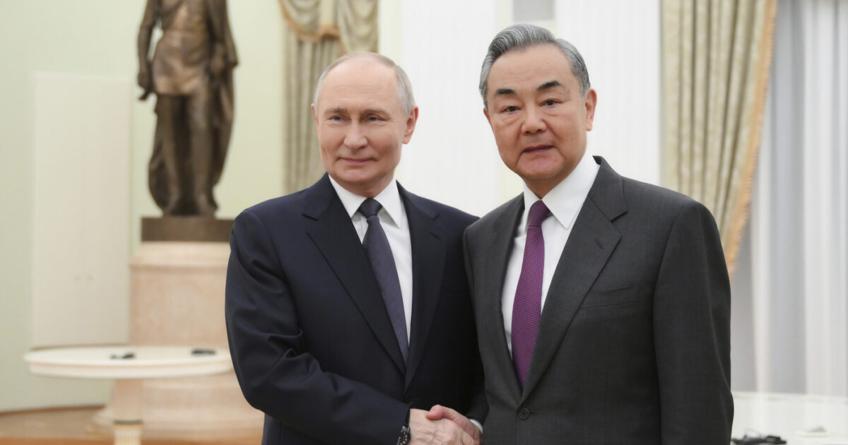 La chiusura polacca del confine con la Bielorussia preoccupa la Cina (che fa pressioni su Mosca) - Il Fatto Quotidiano