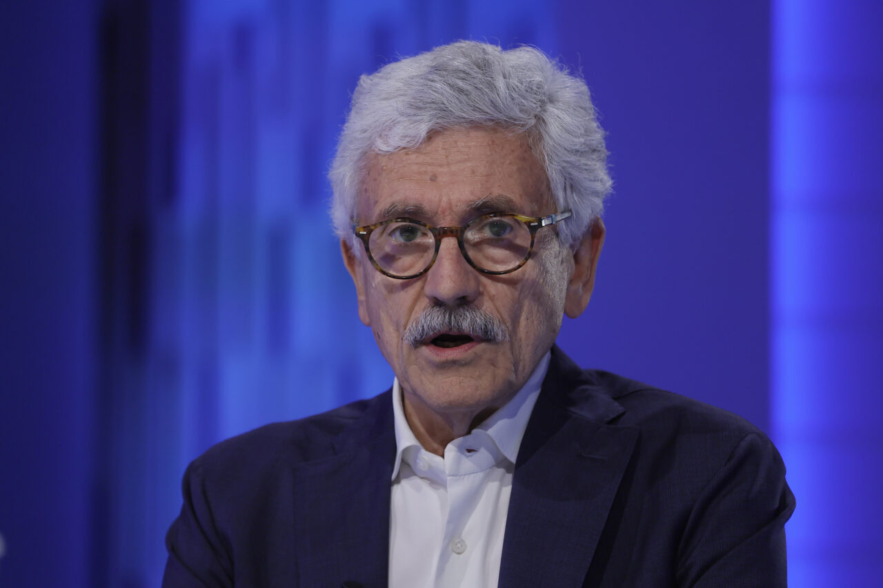 D’Alema a Pechino, e il brivido di piacere del vecchio comunista
