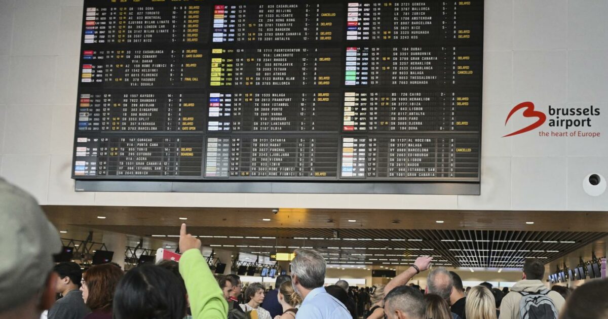 Cyberattacco aeroporti europei: 44 voli cancellati a Bruxelles, allerta alta | Il Fatto Quotidiano