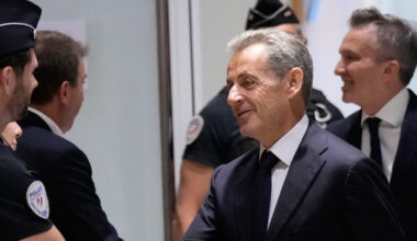 Sarkozy colpevole per i fondi da Gheddafi alle presidenziali del 2007. Rischia fino a 5 anni di carcere - Il Fatto Quotidiano