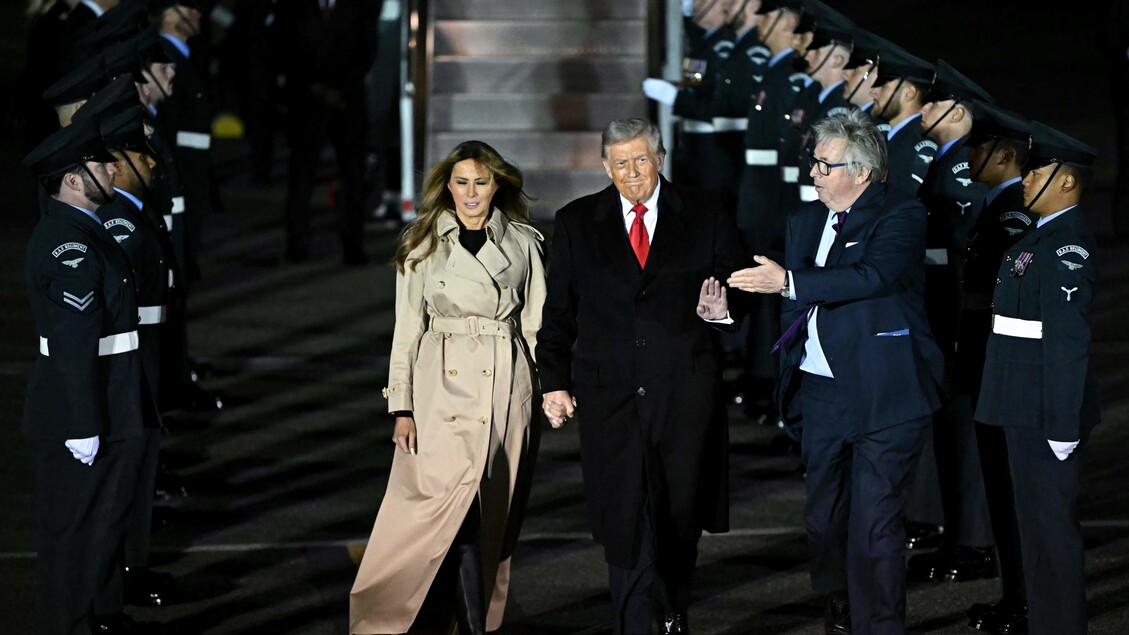 Entra nel vivo la visita di Trump nel Regno Unito, atteso da re Carlo - Notizie