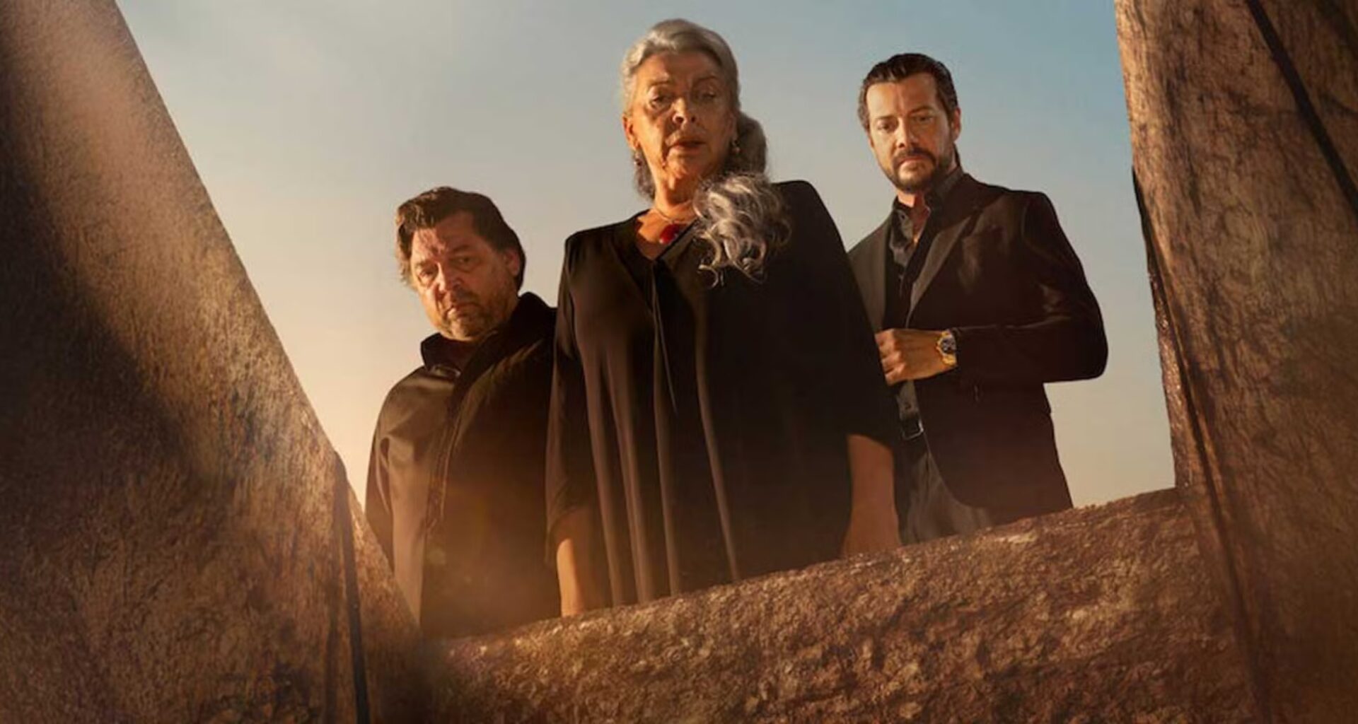 Due tombe, la recensione della miniserie spagnola