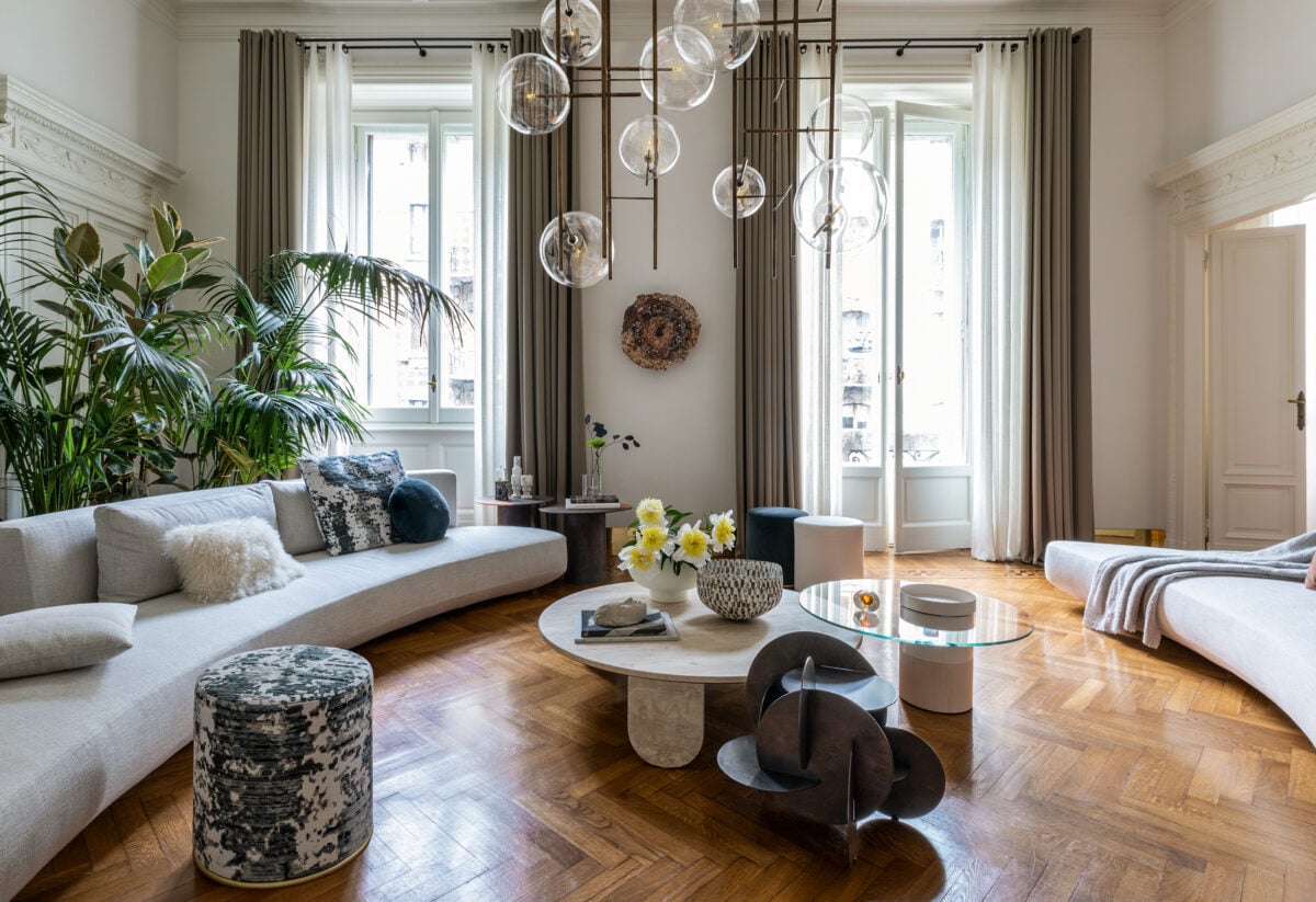 A casa di. Scenografie d’autore per cataloghi e pubblicità
