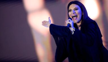 Laura Pausini, in uscita La mia storia tra le dita dall'album Io canto 2. Annunciato tour mondiale