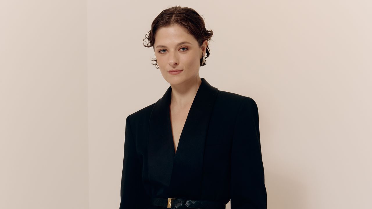 Louisa Jacobson Gummer, figlia di Meryl Streep: vita, carriera e stile dell'attrice