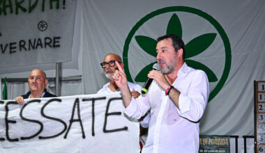Salvini arriva a Pontida, 'sto meglio' - Ultima ora