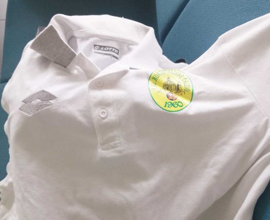 La maglia donata a Fausto dalla Asd Montefiascone calcio