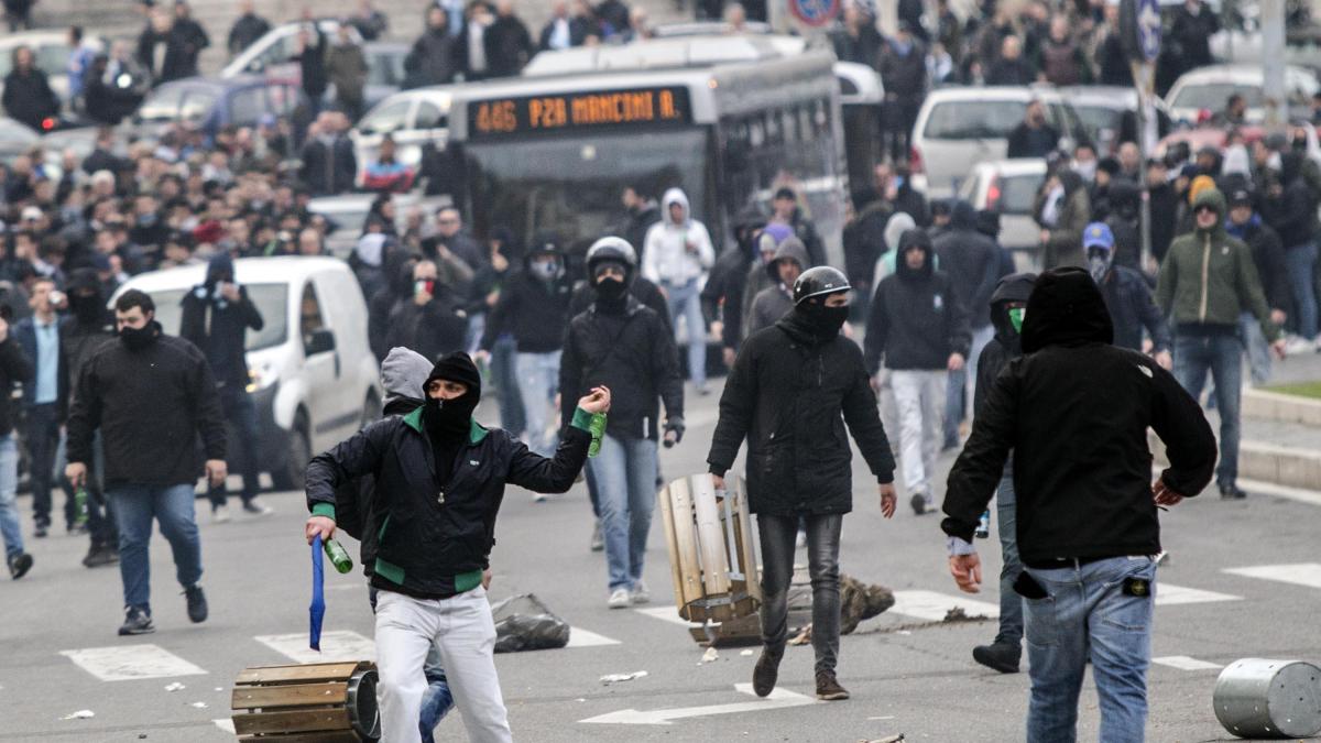 Derby Lazio-Roma, allarme ultras stranieri e rischio incidenti