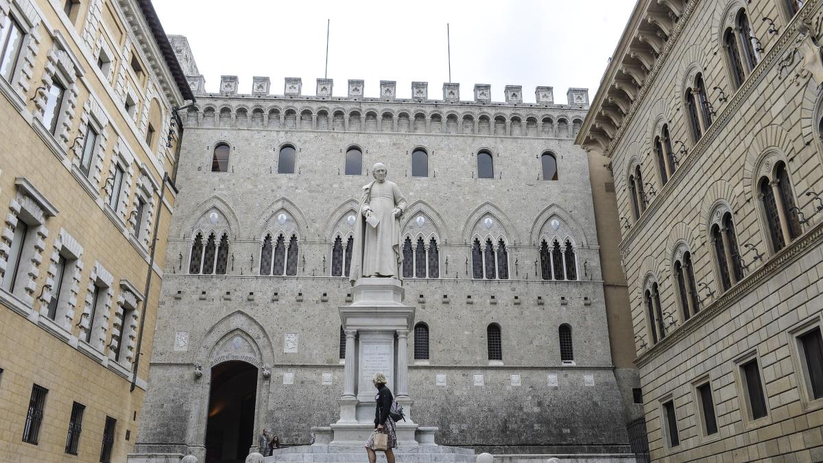 Monte dei Paschi, dal crac alla rinascita: otto anni dopo il salvataggio pubblico torna protagonista con Mediobanca e Generali