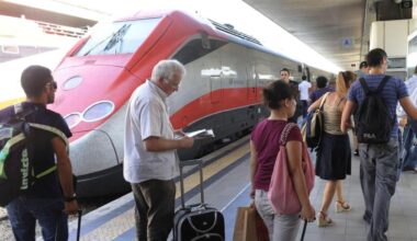 Alta velocità Roma-Napoli, guasto sulla linea: treni in «retromarcia» verso Termini, ritardi fino a 180 minuti