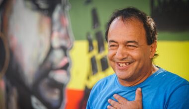 «Mimmo Lucano è incandidabile»: escluso dalle liste di Avs per le Regionali in Calabria