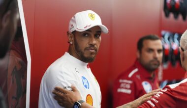 Hamilton e la polemica con la Ferrari al Gp Miami: «Non mi devo scusare se ho voglia di lottare. A Vasseur ho detto di calmarsi»