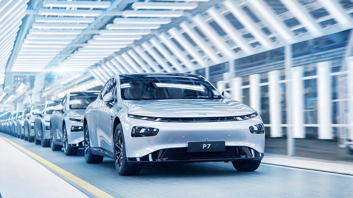 Mercato auto Italia ancora in calo, -2,68% in agosto. Cresce l’usato, Stellantis in ripresa