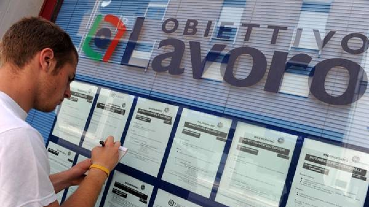 Disoccupazione, Italia meglio dell’Europa: al 6,2% nell’area euro, da noi al 6% (ma si guadagna troppo poco)