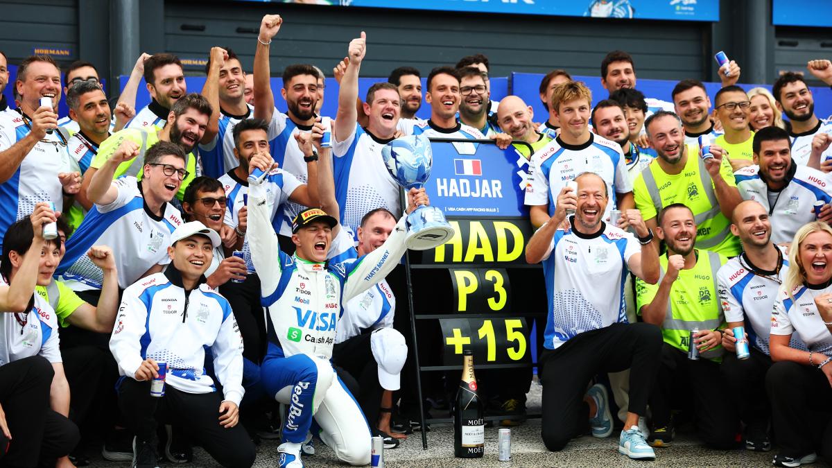 Hadjar, primo podio con Racing Bulls: Red Bull ci pensa per il 2026