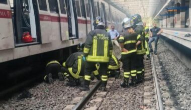 Metro B San Paolo a Roma, muore dopo essere finito sotto un vagone del treno. Forse un suicidio