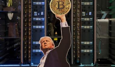 Così Trump ha sfruttato la sua criptovaluta World Liberty Financial per guadagnare 5 miliardi di dollari in un giorno