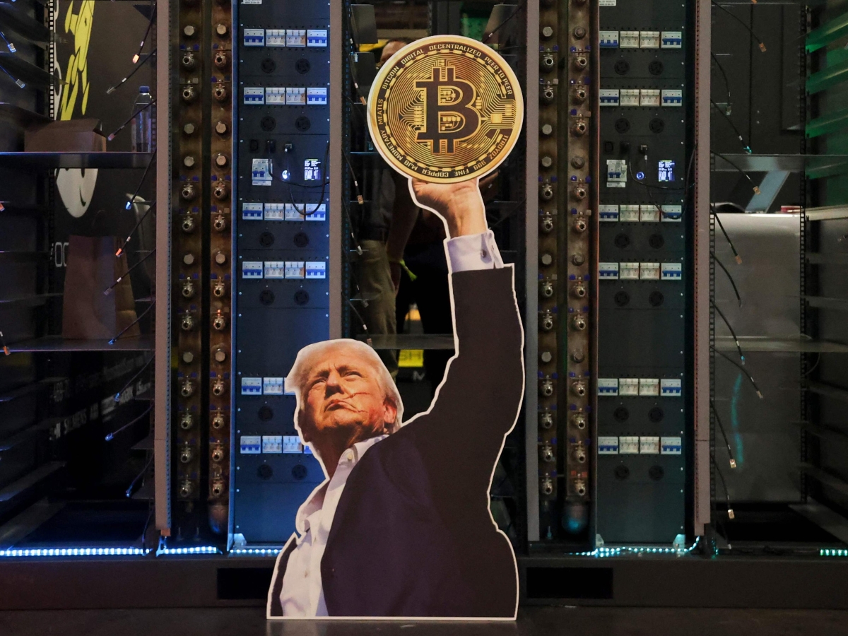 Così Trump ha sfruttato la sua criptovaluta World Liberty Financial per guadagnare 5 miliardi di dollari in un giorno