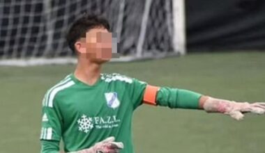 Collegno, squalificato per un anno il calciatore 13enne aggredito da un genitore. Il giudice sportivo: «Pugni e manate a un avversario steso a terra»