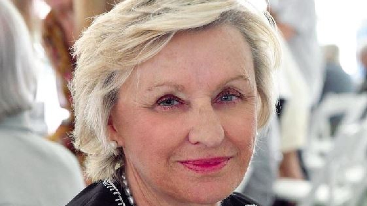 Tina Brown: «Uscivo dal New Yorker e correvo da mio figlio autistico. A Condé Nast mi dissero che il business era da uomini, mi licenziai»