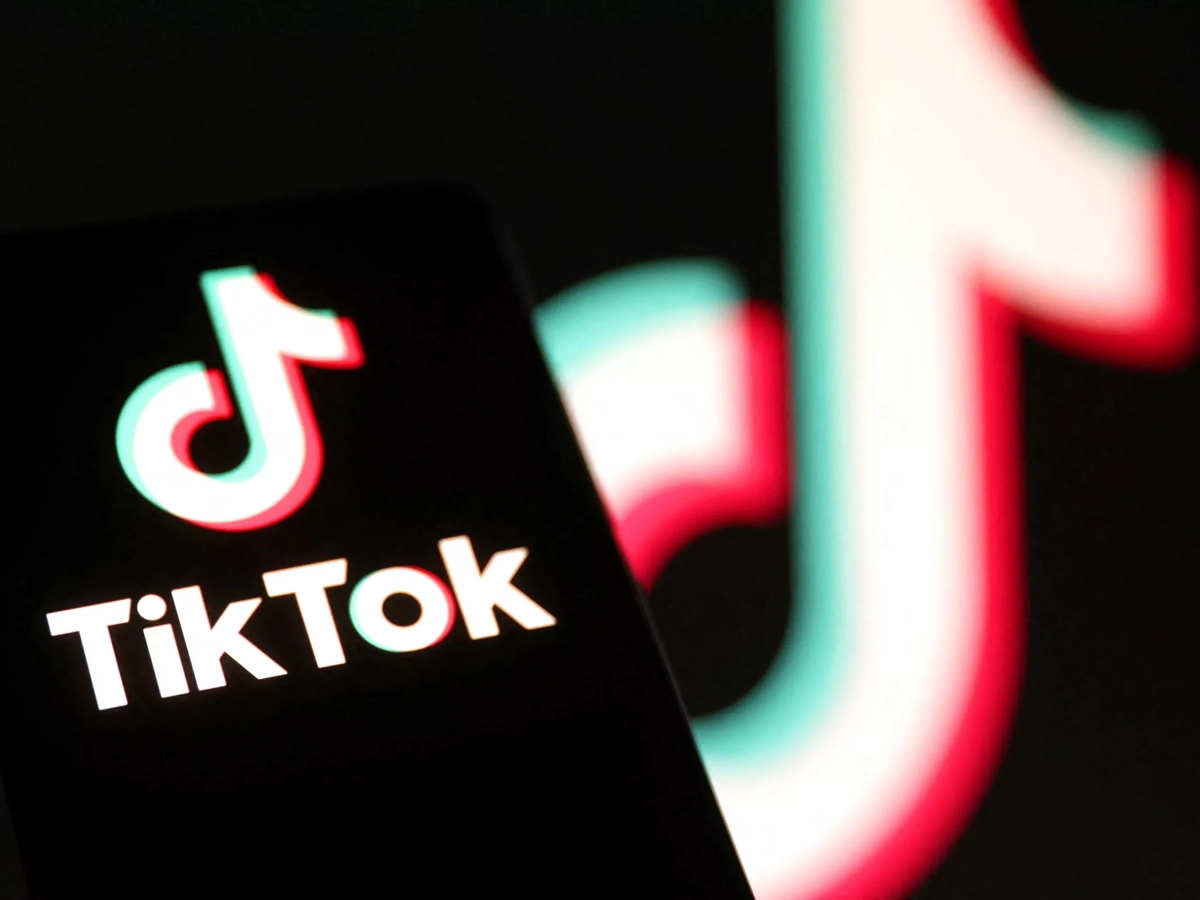 TikTok, Trump annuncia di avere raggiunto un accordo per salvare l'app: «I nostri giovani saranno molto felici»