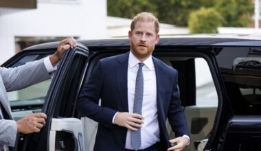 Il principe Harry a Windsor (come William e Kate) per ricordare Elisabetta. Ma nessun incontro tra i fratelli