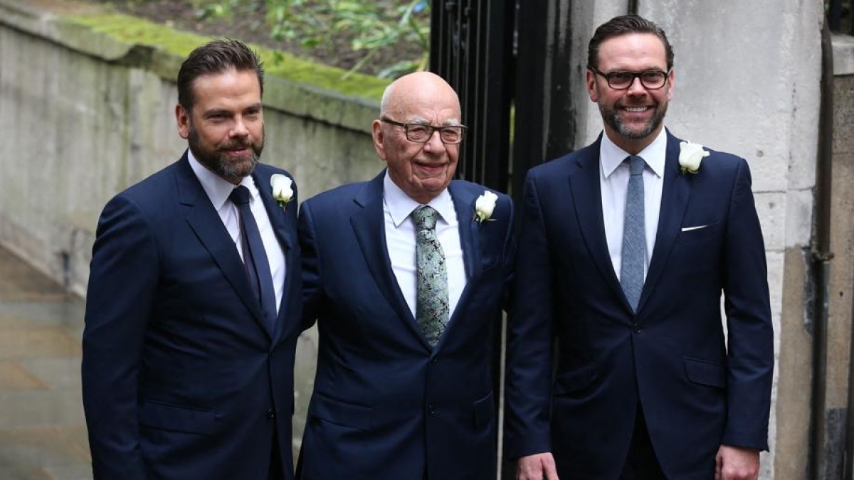 Murdoch, accordo di famiglia da 3,3 miliardi: a Lachlan il controllo dell’impero