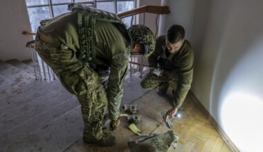 Ucraina - Russia, le notizie sul conflitto in diretta | Ft: il Pentagono rallenta le spedizioni di armi. Kos: «Kiev pronta per l'Ue, il Consiglio apra il capitolo dei negoziati»