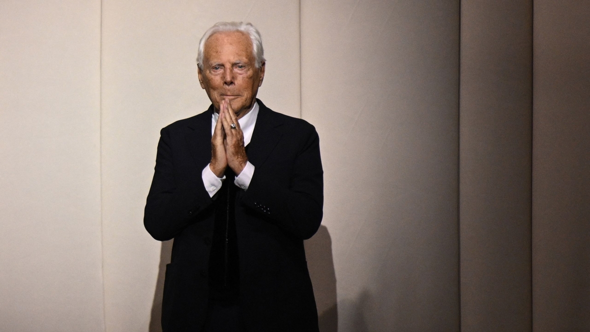 Giorgio Armani, aperto e pubblicato il testamento di Armani: ci sono due documenti scritti di suo pugno