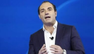 Stellantis, perché adesso corre in borsa (e cosa ha detto Filosa)