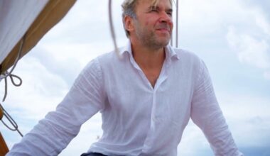 «Noi non siamo napoletani» diventa un film: storia di chi sotto il Vesuvio è venuto per curiosità e c'è rimasto