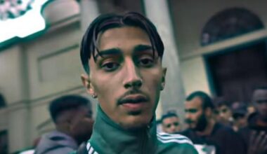 Il trapper Baby Gang arrestato a Milano: le pistole nascoste in casa e in hotel, l'incontro con Emis Killa due ore prima delle manette. Il pm: «Persona pericolosa»
