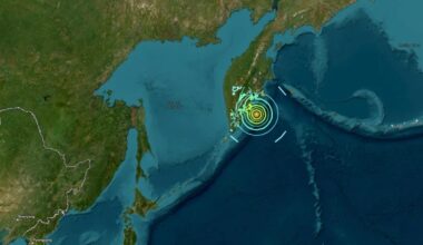 Terremoto di magnitudine 7,4 al largo della costa pacifica della Russia. Allerta tsunami