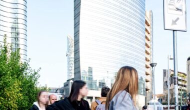 Vita fragile delle garibaldine, le ragazze dei maranza tra spray al peperoncino, libertà sessuale e orsacchiotto nel letto: «Matte, tristi, cattive»