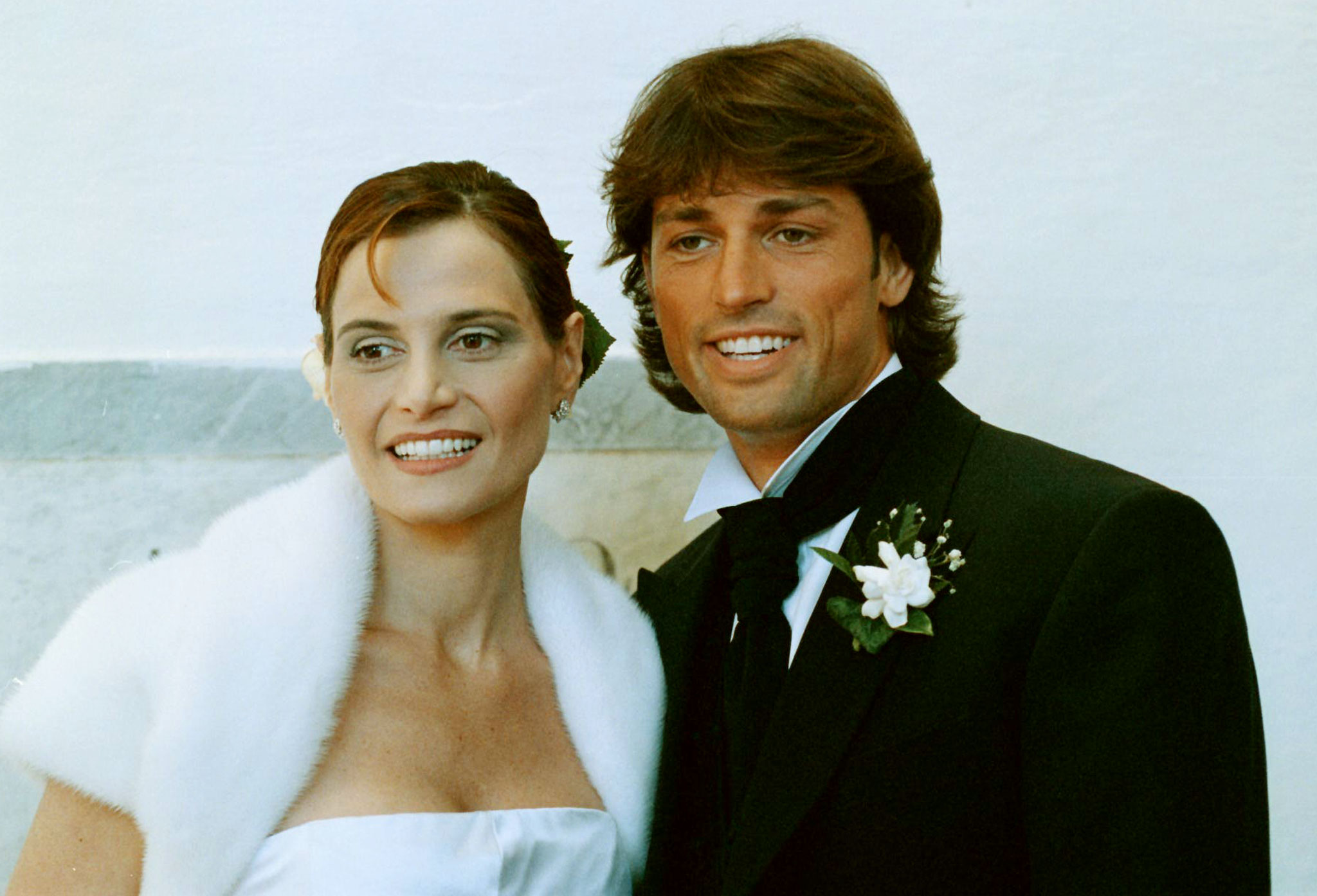 20041214 - MILANO - SPE - VENTURA-BETTARINI: UDIENZA SEPARAZIONE IN CORSO - Una foto di archivio del 31 Marzo 1998 del matrimonio di Simona Ventura e Stefano Bettarini . FRANCO SILVI/ARCHIVIO ANSA/DEF