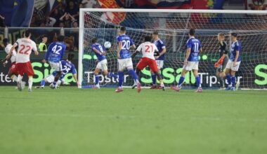 Como-Genoa, le pagelle: Khun (7) imprendibile. Ekuban (7), zampata decisiva - La Gazzetta dello Sport