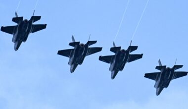 Nuovo raid Usa al largo del Venezuela: missili su un battello di presunti trafficanti. Cosa sta succedendo