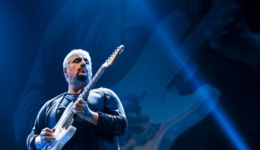 Pino Daniele: gli inizi con New Jet e Batracomiomachia, quando aprì il concerto di Bob Marley a San Siro, la scomparsa prematura, 8 segreti