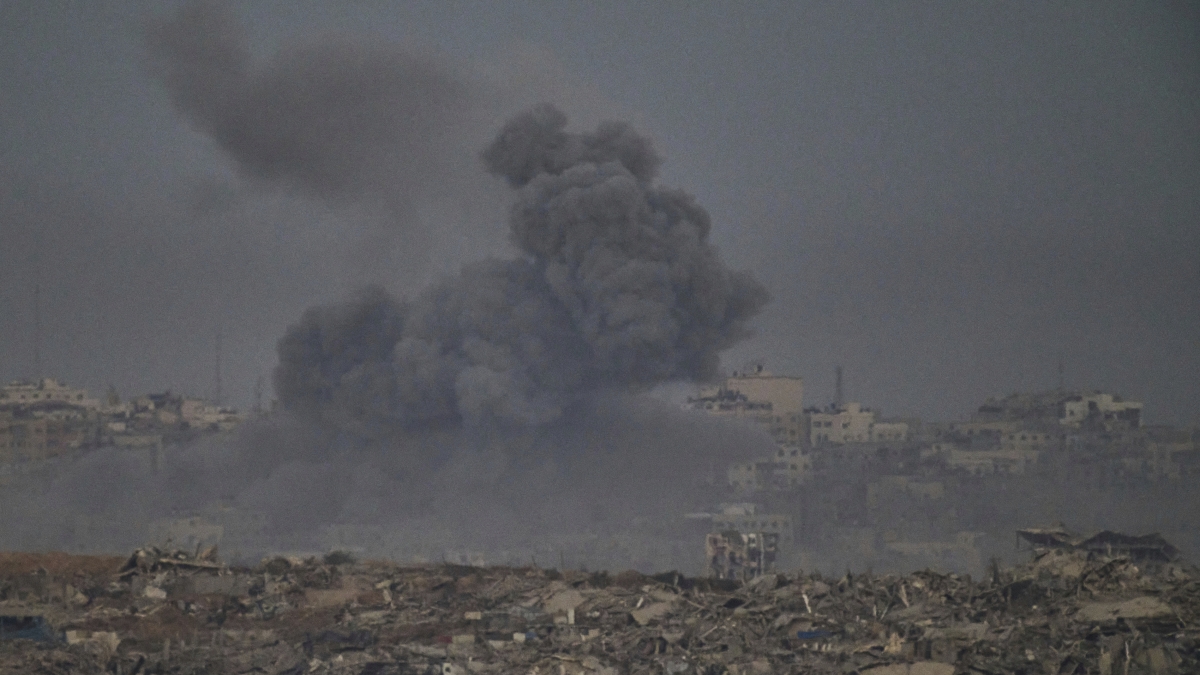 Israele-Hamas, la guerra a Gaza in diretta | Regno Unito, Australia e Canada riconoscono lo Stato di Palestina. Dura replica di Israele: «Così si minano le possibilità della pace»