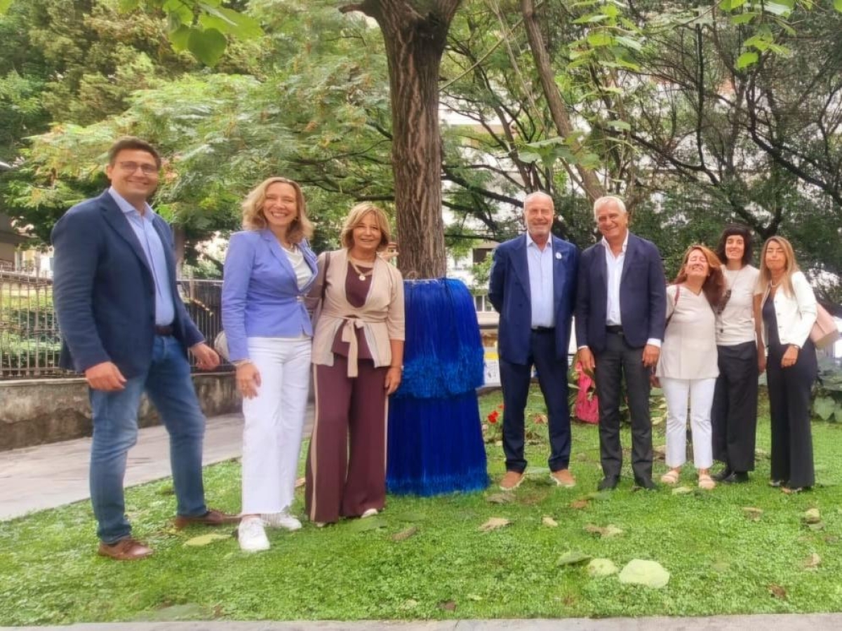 «Legami Unici», arte e salute in piazza San Pasquale a Napoli