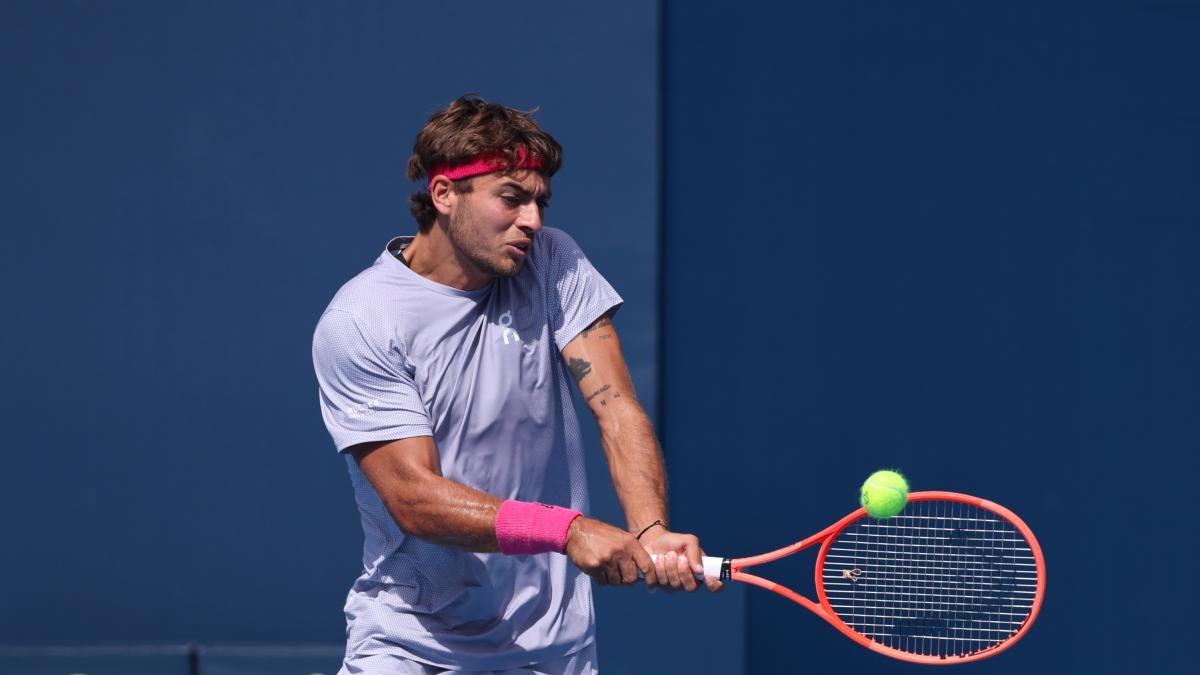 Tennis, Cobolli batte Rublev 7-6 6-3 a Pechino