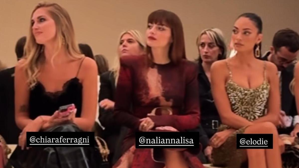Chiara Ferragni alla Fashion Week, con Elodie e Annalisa