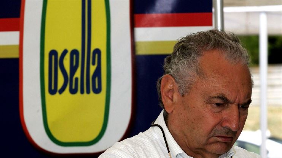 La Formula Uno piange il piemontese Enzo Osella, costruttore leggenda degli Anni 80. Dall'officina di Torino al Gran premio
