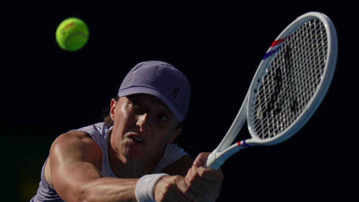 Swiatek: "Calendario Wta folle. La salute viene prima di tutto"