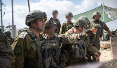 Idf, colpito un grattacielo a Gaza City, usato da Hamas - Ultima ora
